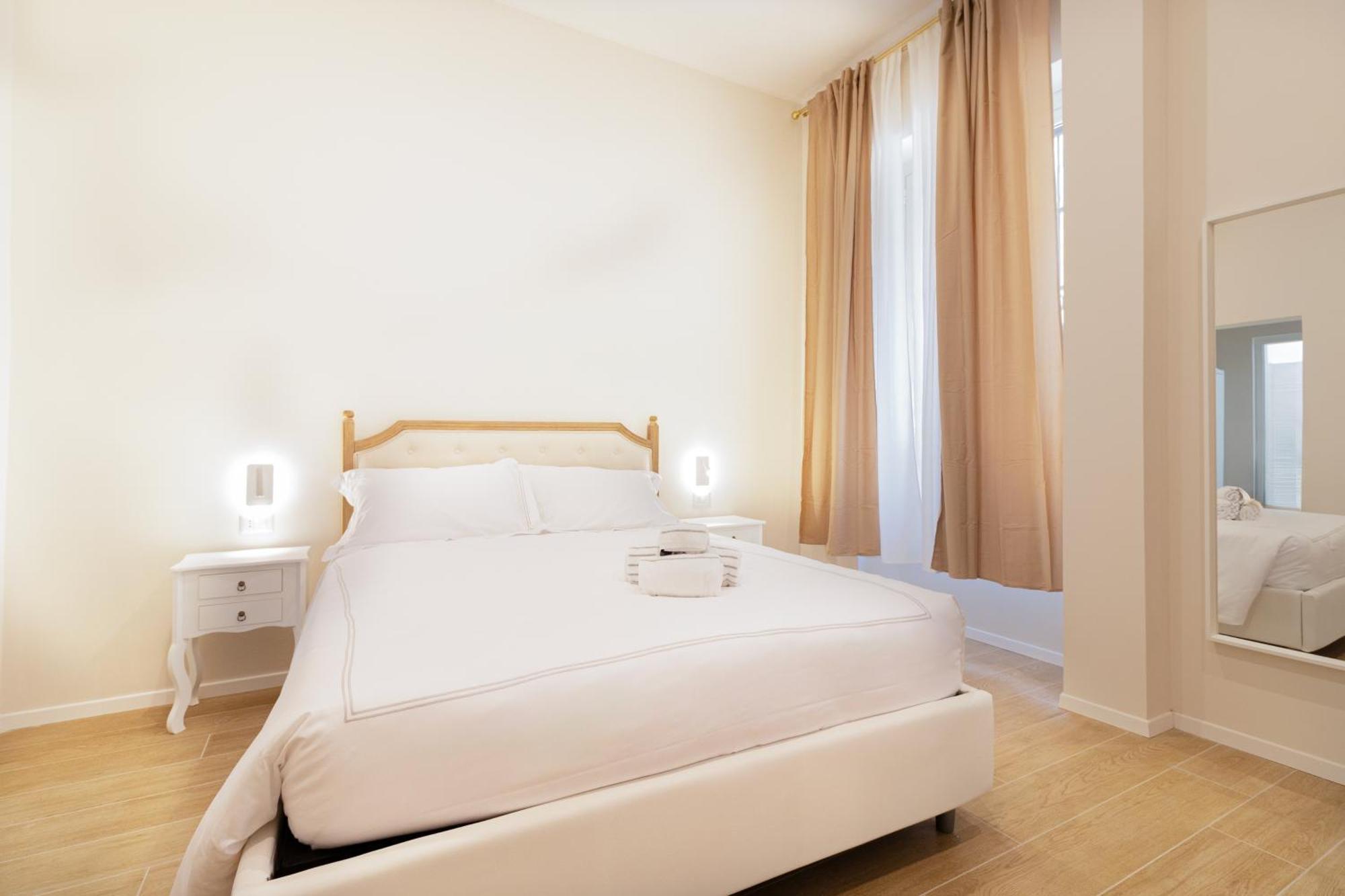 Charme & Chic Nazionale Hotel Рим Екстериор снимка
